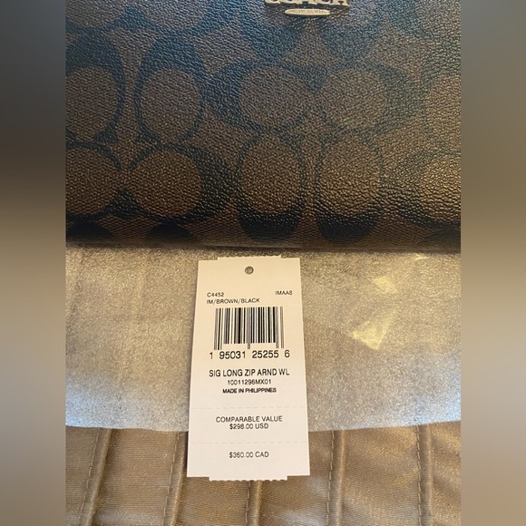 Coach - NEW - Long Zip Around Wallet In Signature Canvas. Gold/Brown Black - Picture 6 of 6